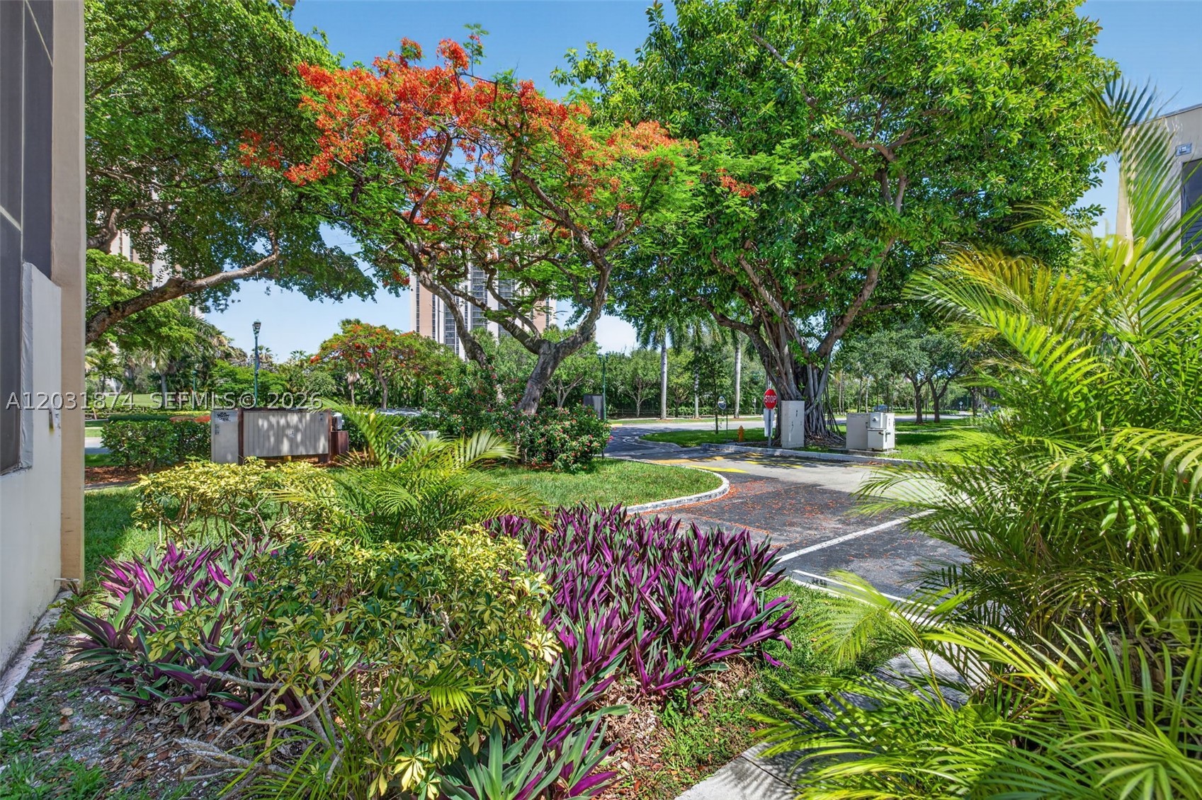 VILLA DORADA CONDO - Residential