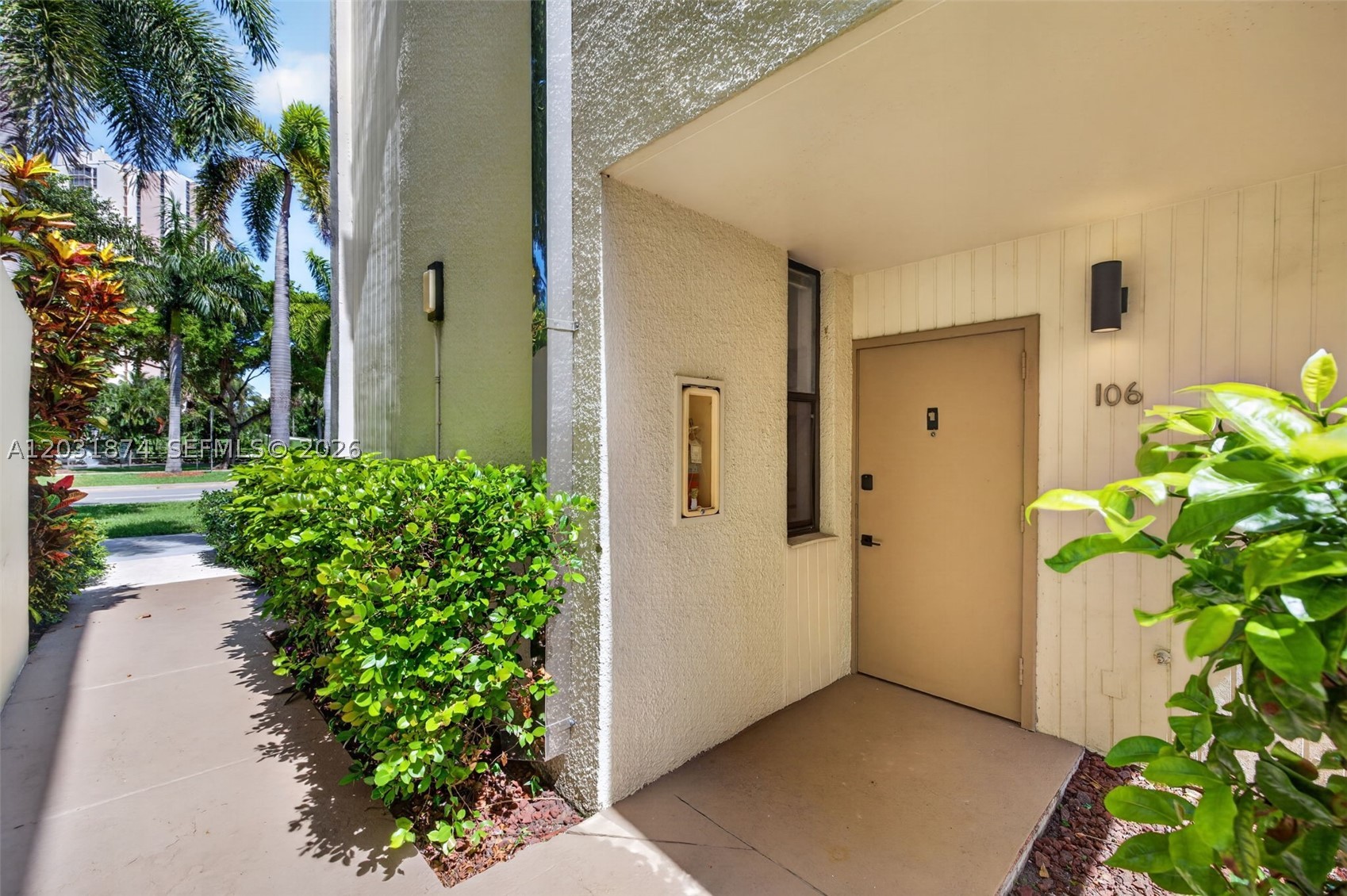 VILLA DORADA CONDO - Residential