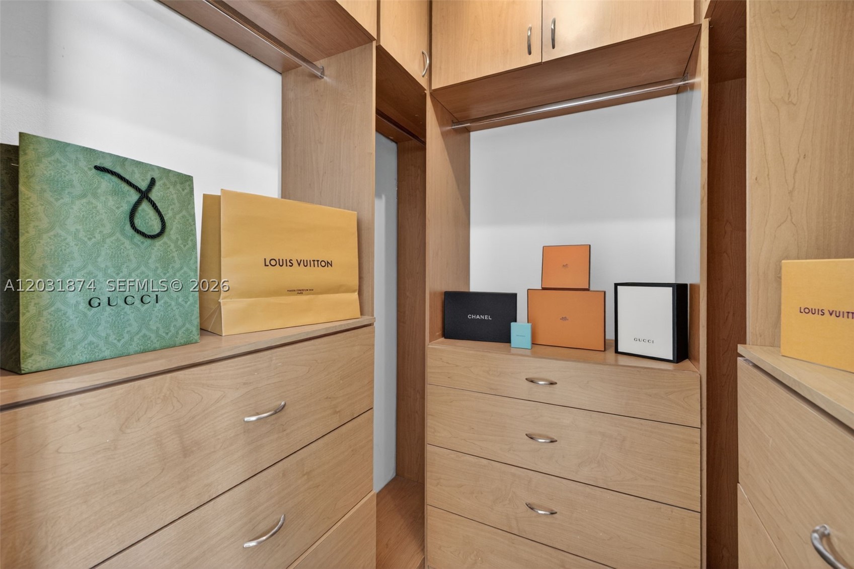 VILLA DORADA CONDO - Residential