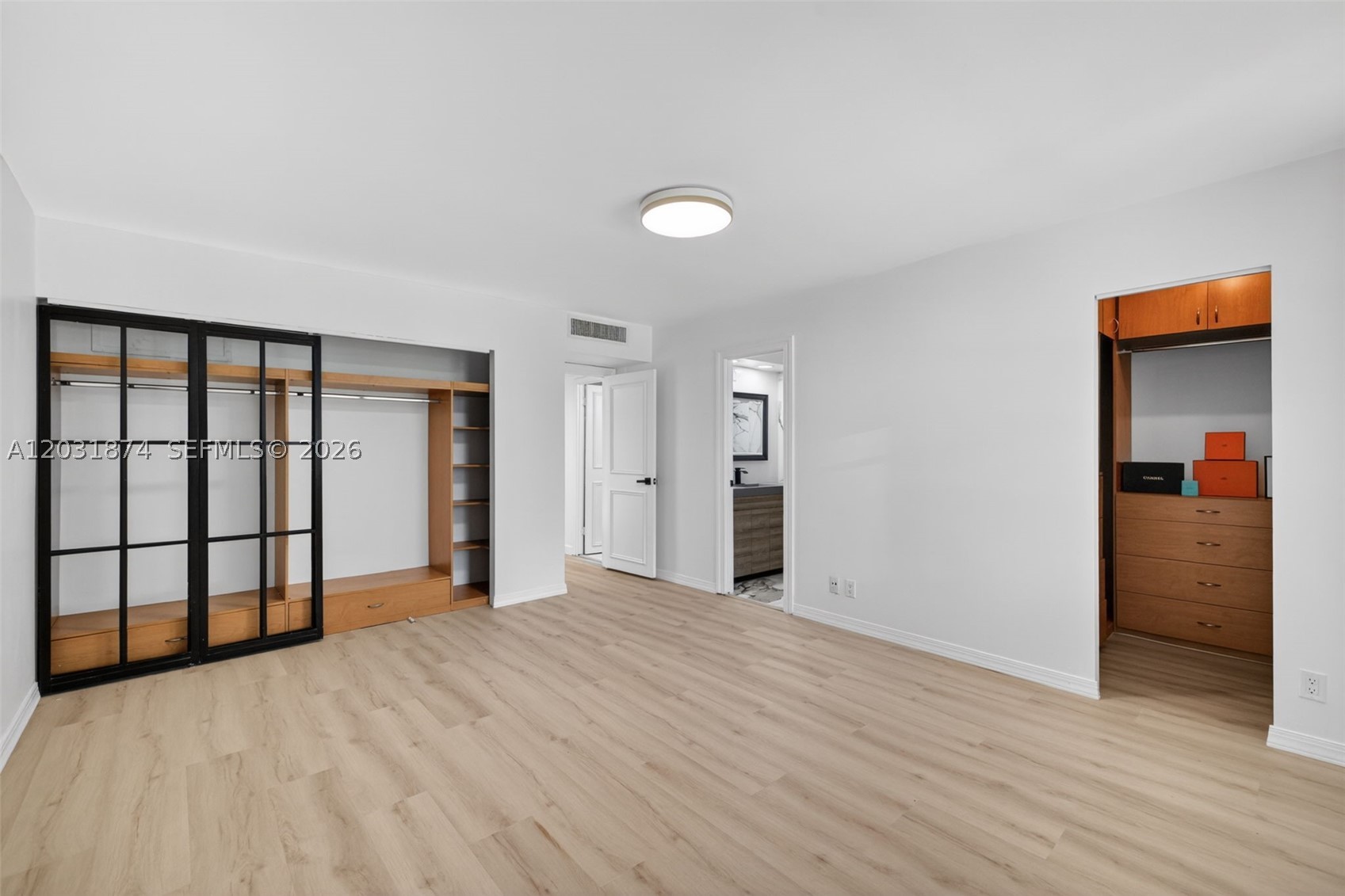 VILLA DORADA CONDO - Residential