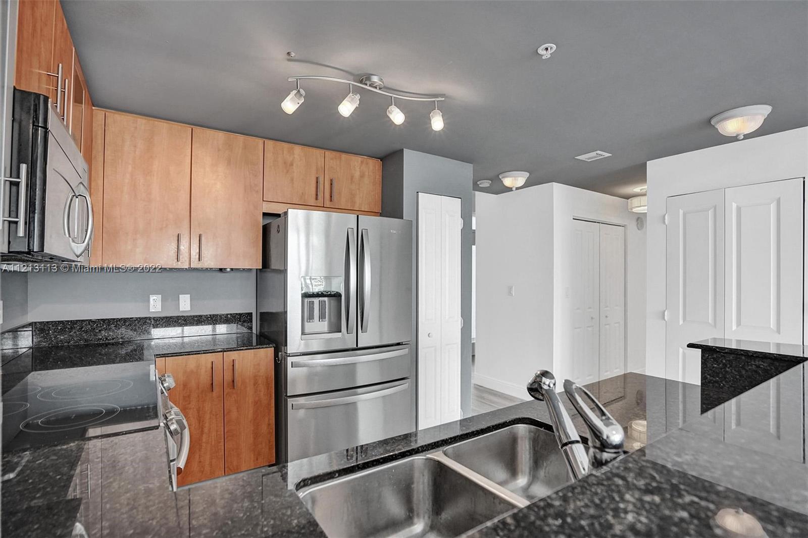 360 CONDO C - Residential