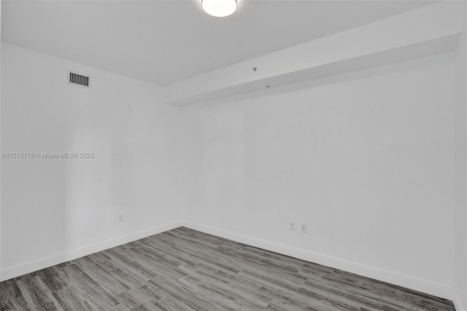 360 CONDO C - Residential