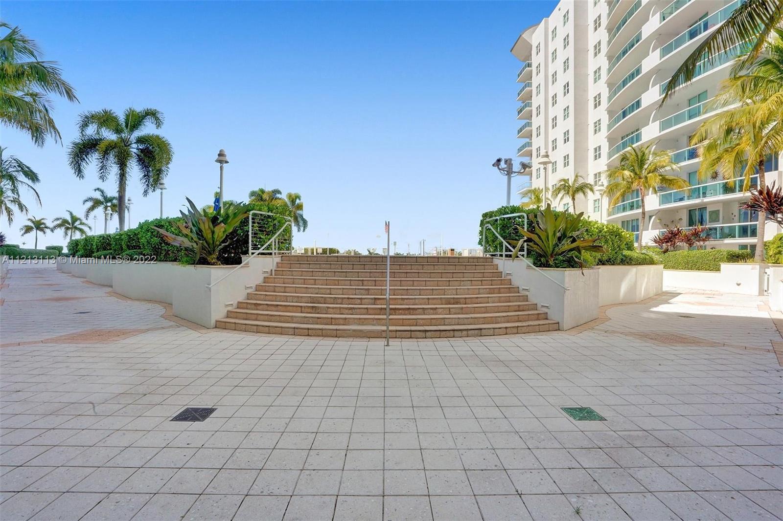 360 CONDO C - Residential