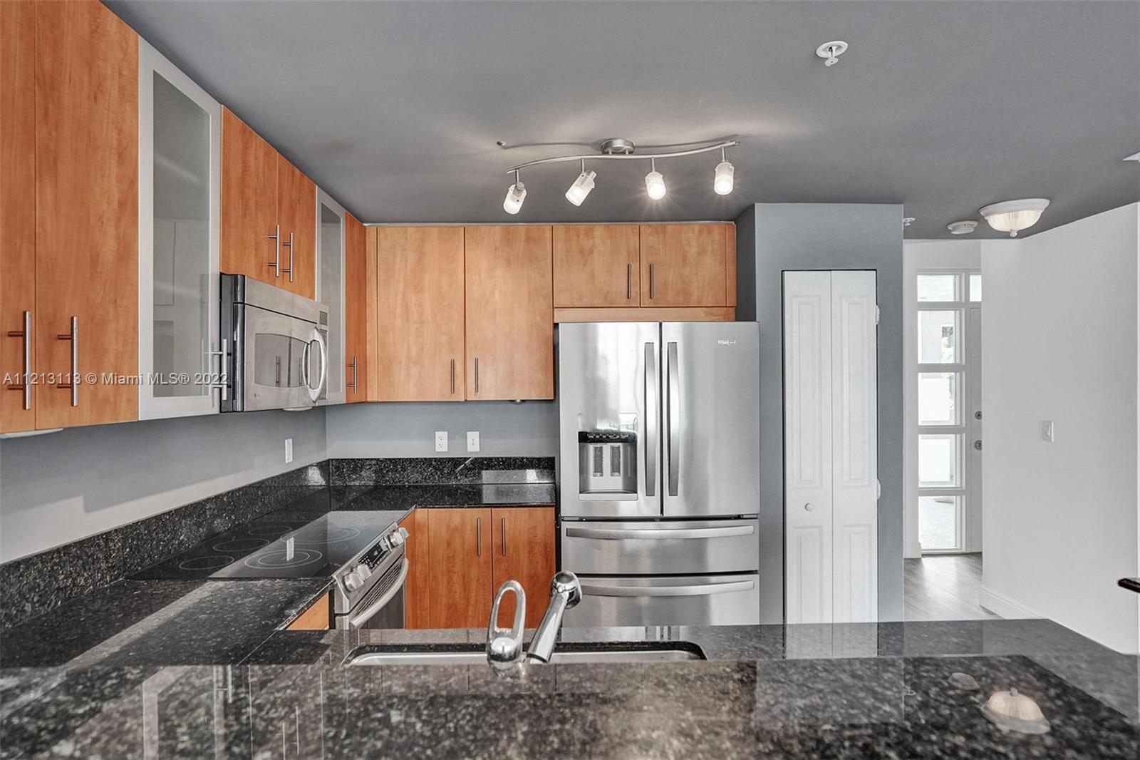 360 CONDO C - Residential