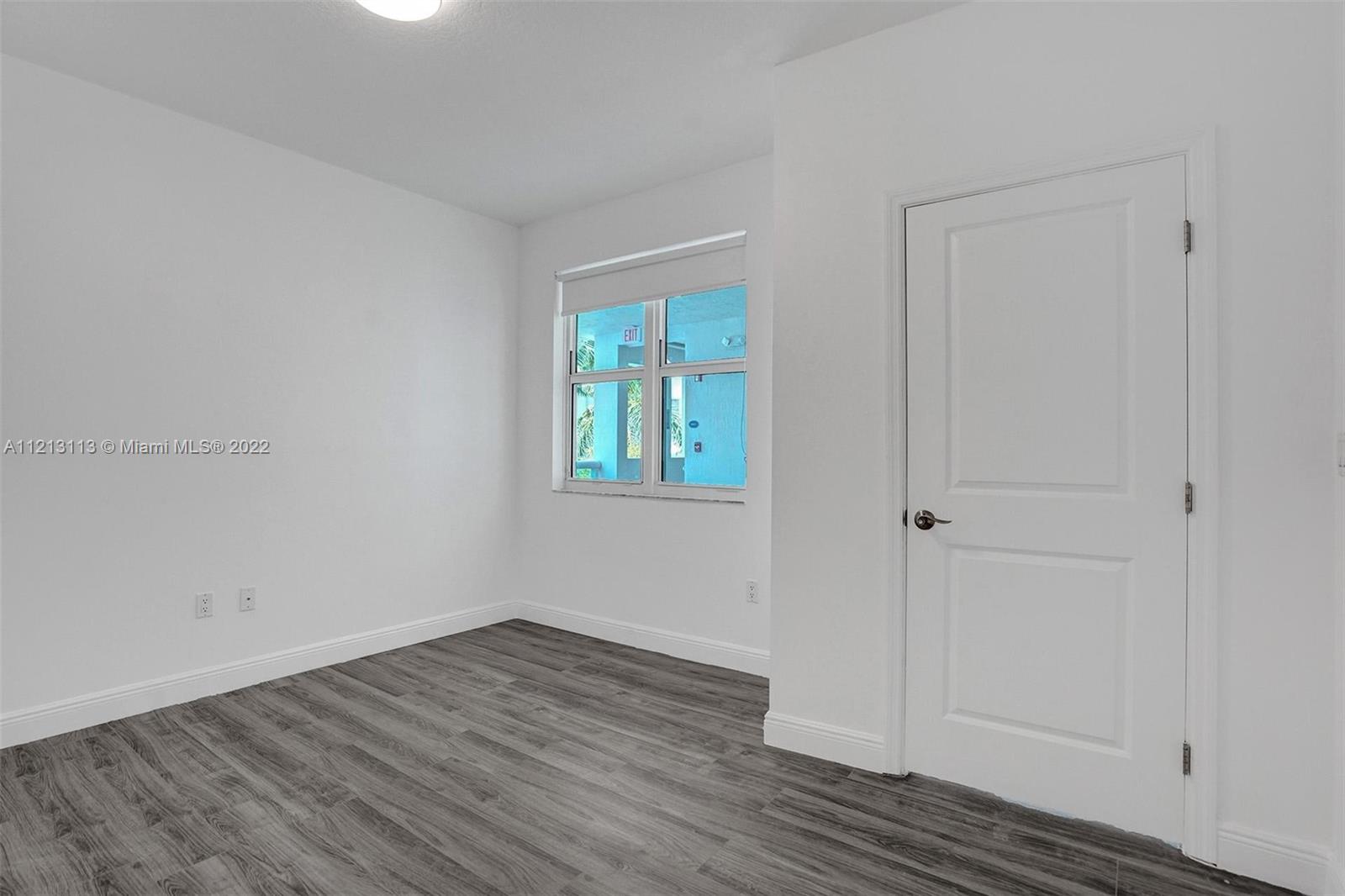 360 CONDO C - Residential