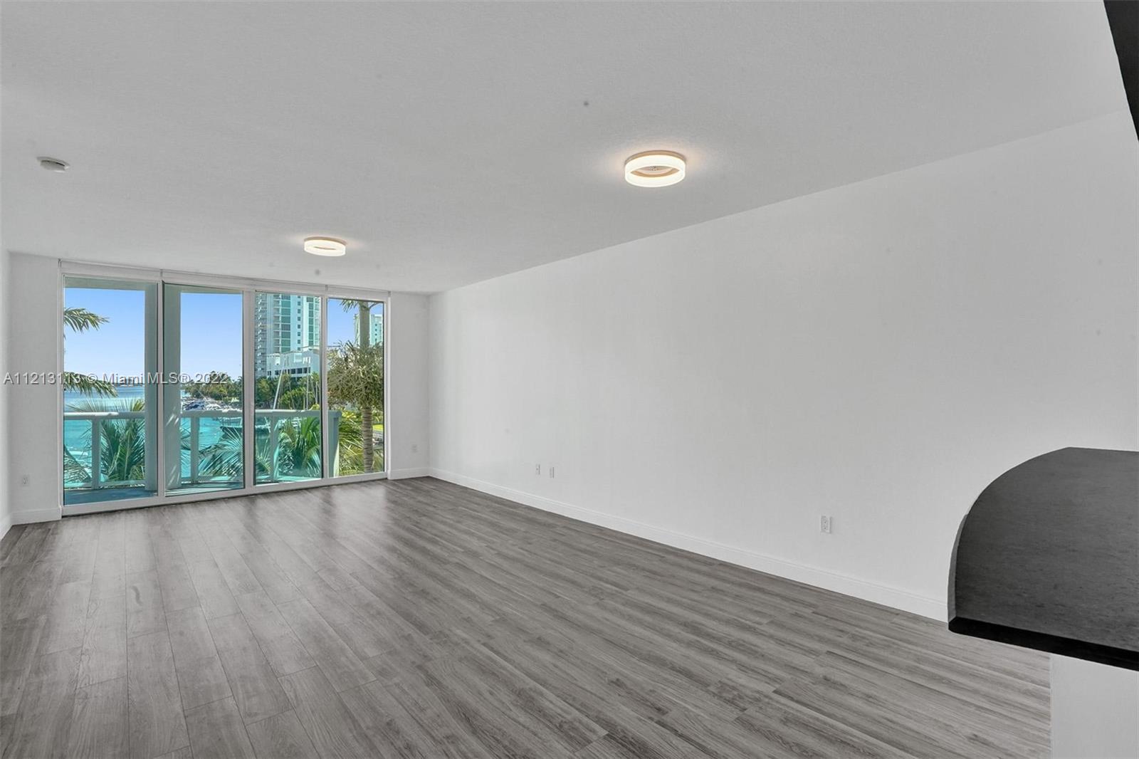 360 CONDO C - Residential