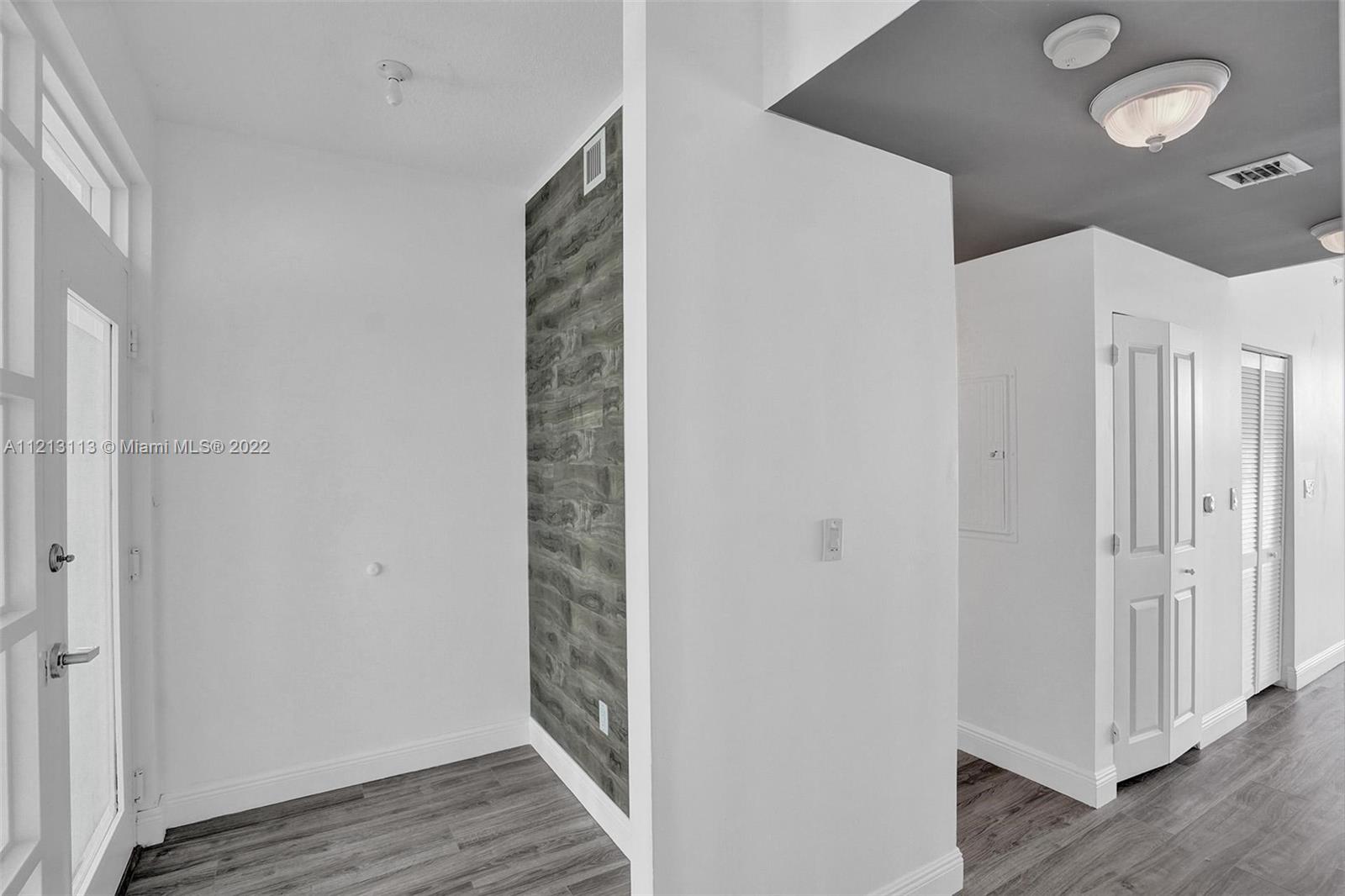 360 CONDO C - Residential
