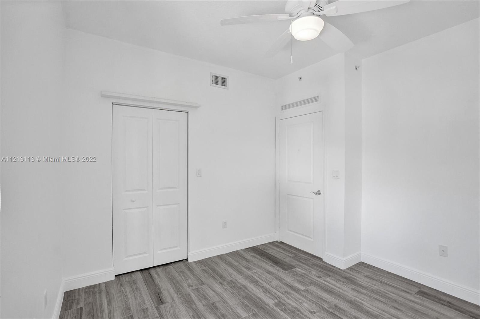 360 CONDO C - Residential