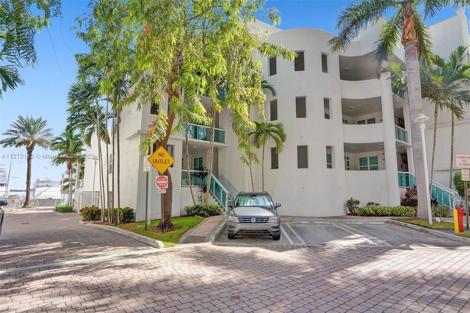 360 CONDO C - Residential