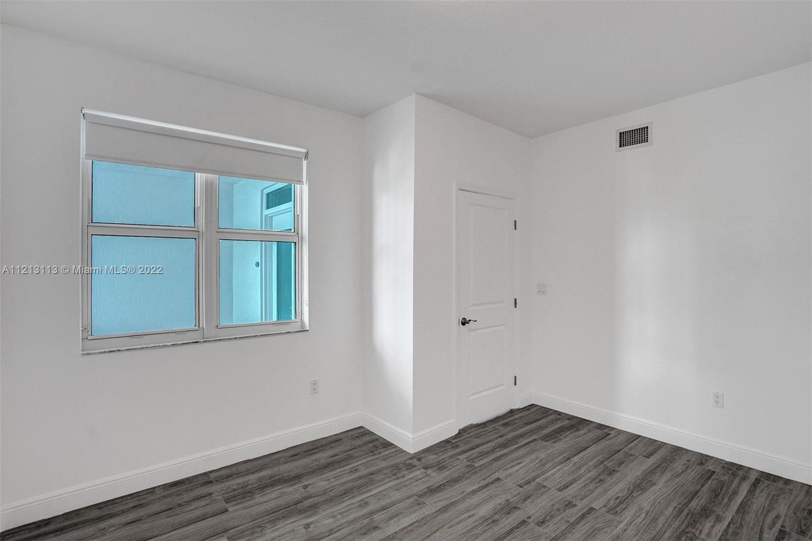 360 CONDO C - Residential
