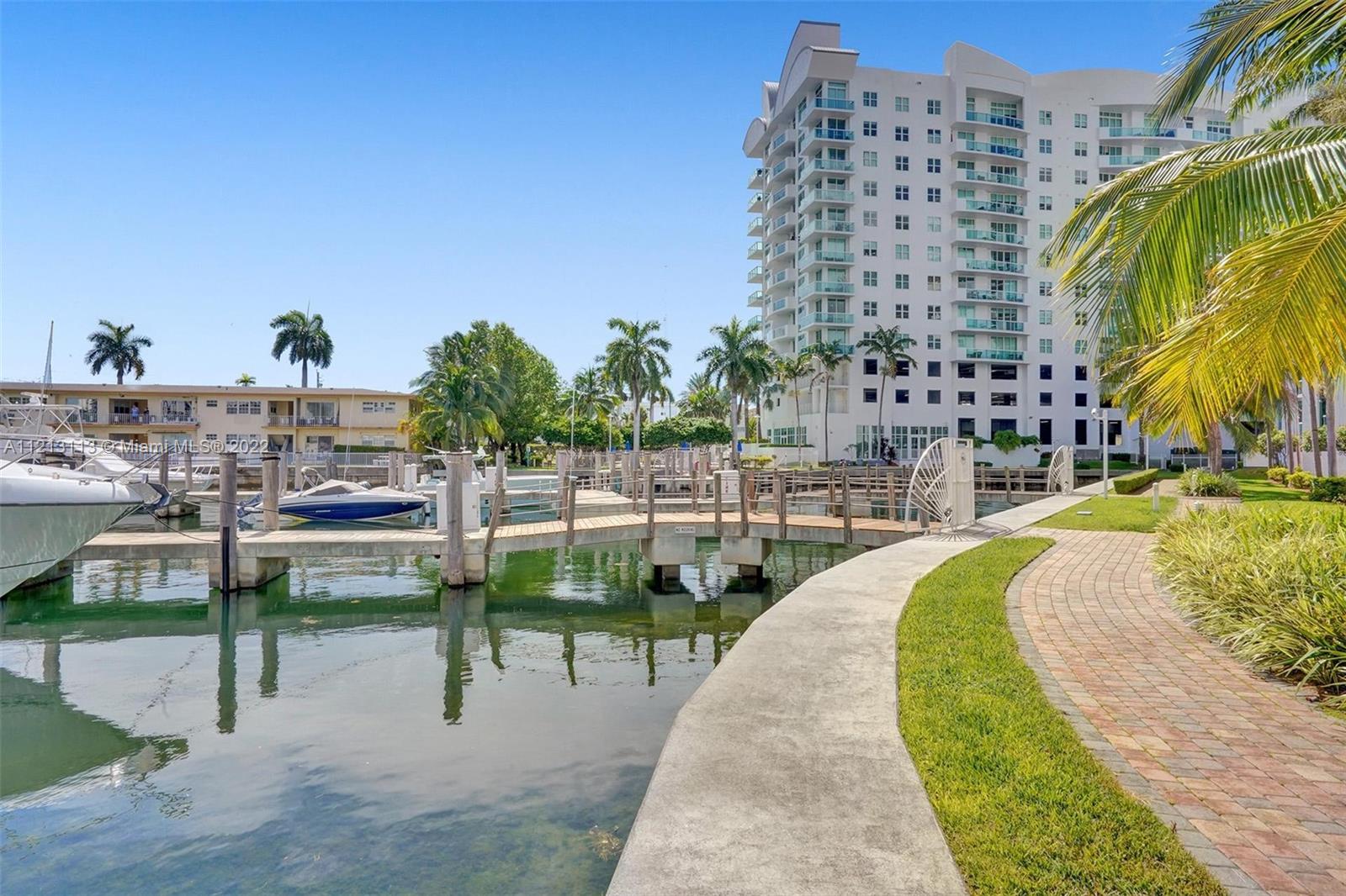 360 CONDO C - Residential