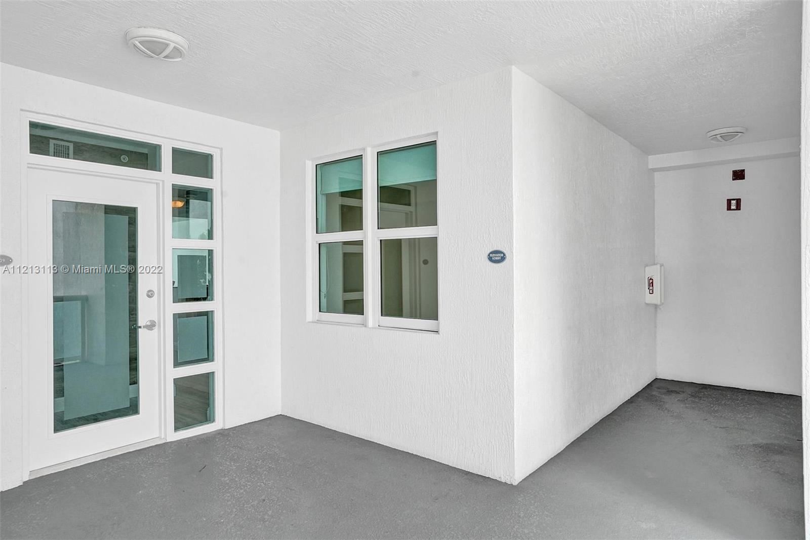 360 CONDO C - Residential