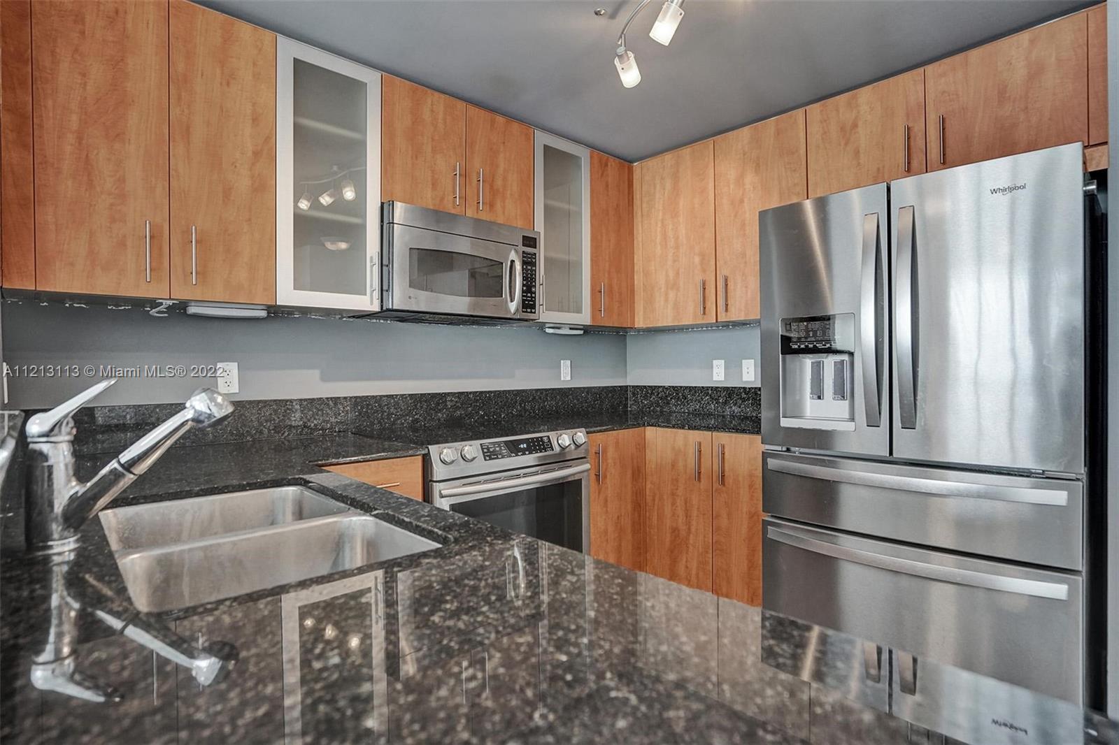 360 CONDO C - Residential