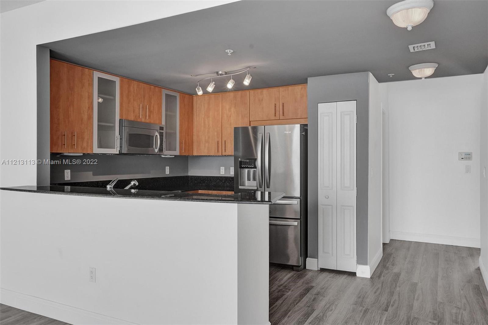 360 CONDO C - Residential
