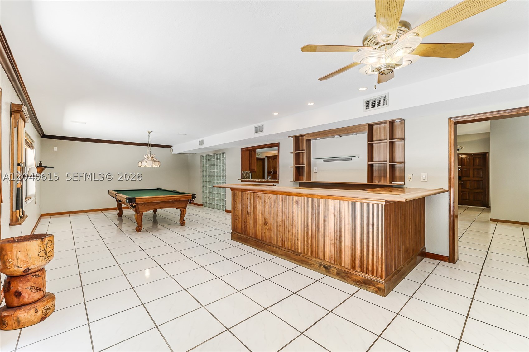 KINGS GROVE - Residential