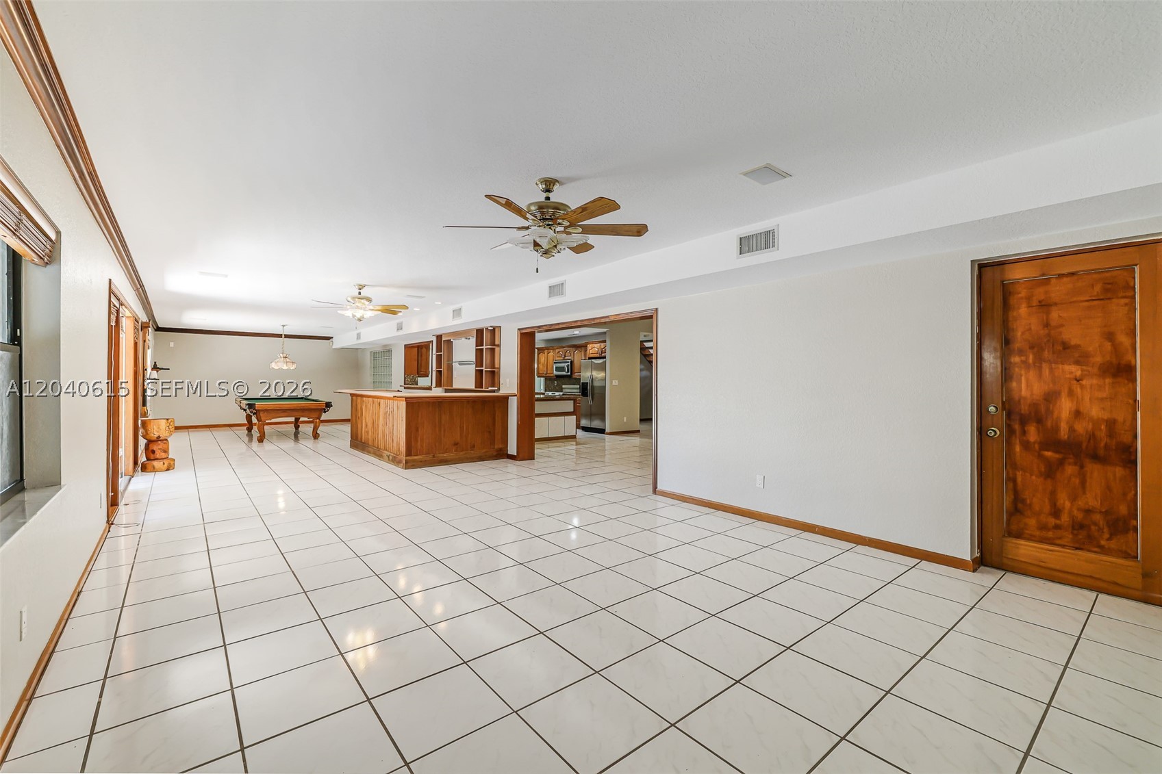 KINGS GROVE - Residential