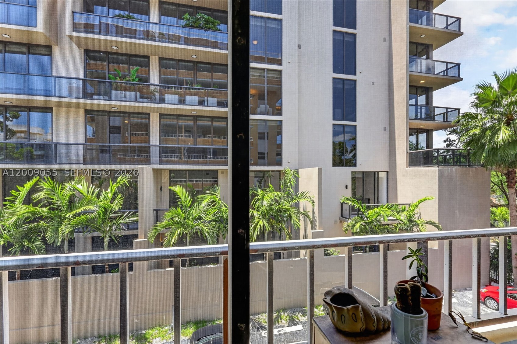 VIRGINIA OAKS CONDO - Residential