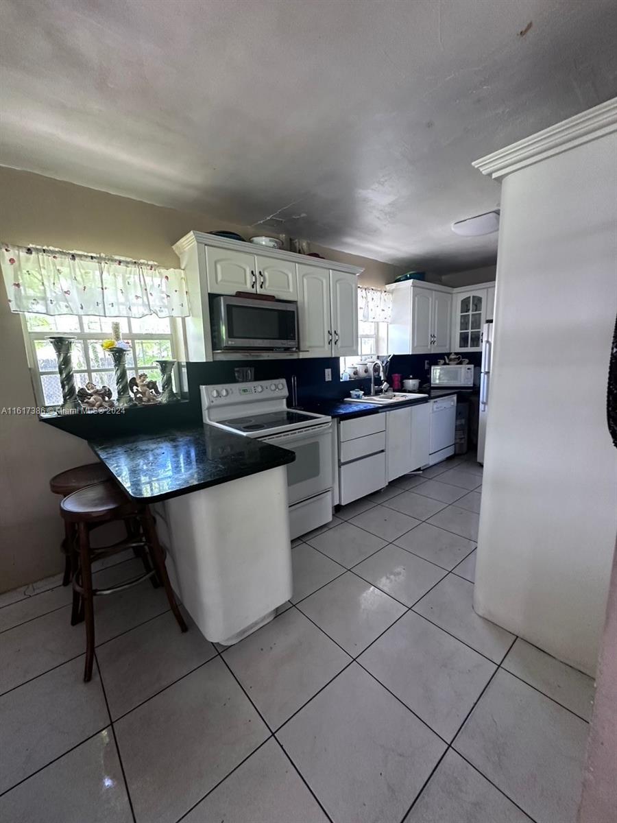 SOUTHERN ESTS - Residential