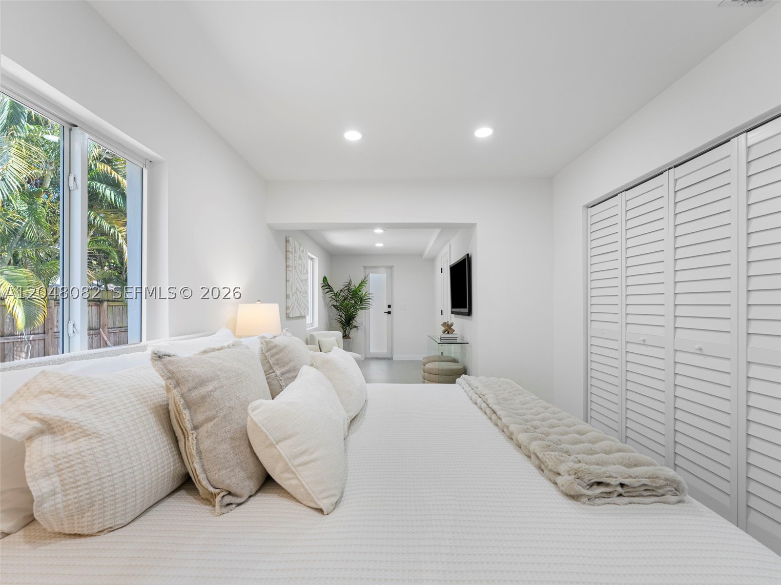 BANYAN GROVE - Residential