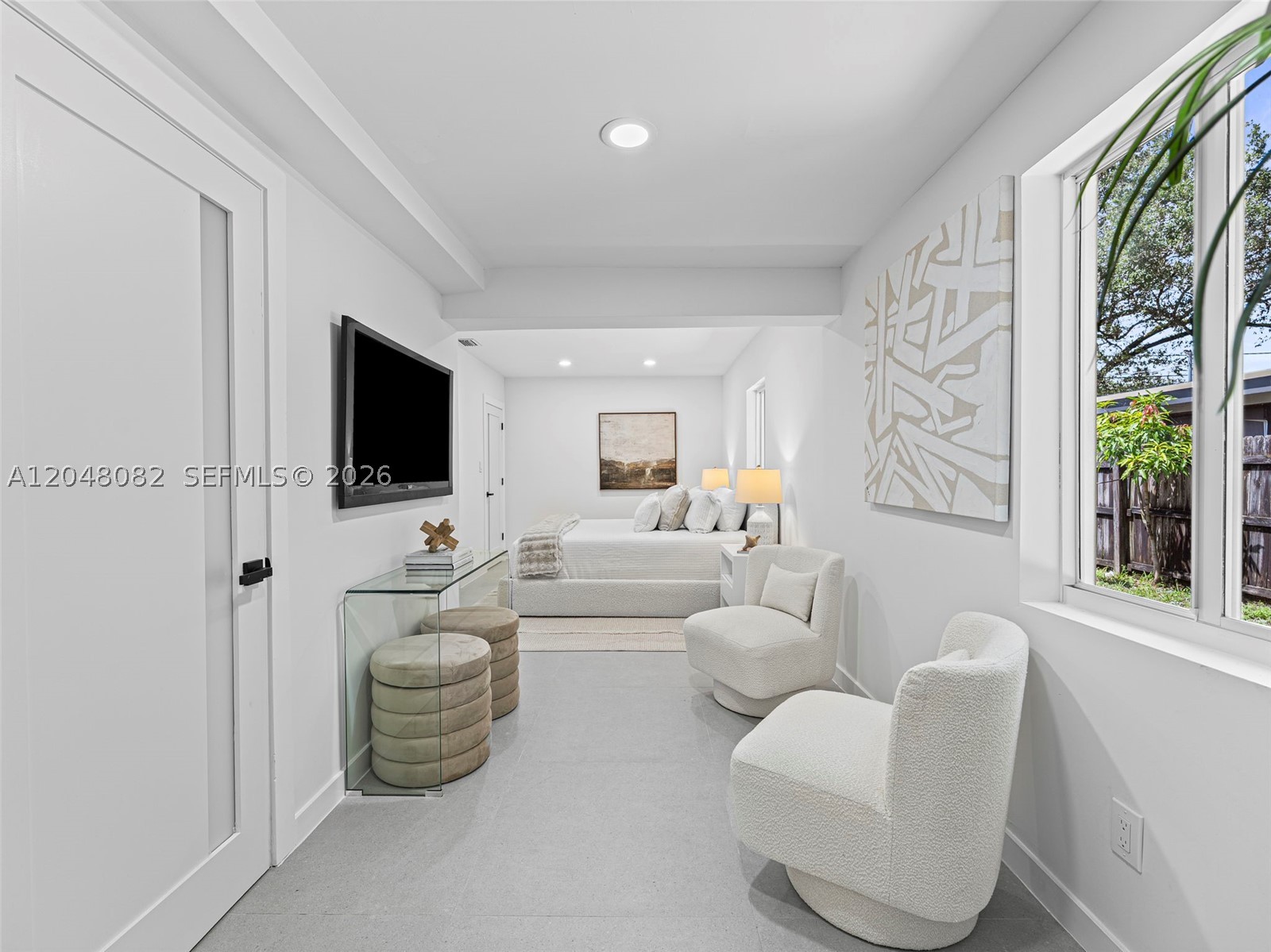 BANYAN GROVE - Residential