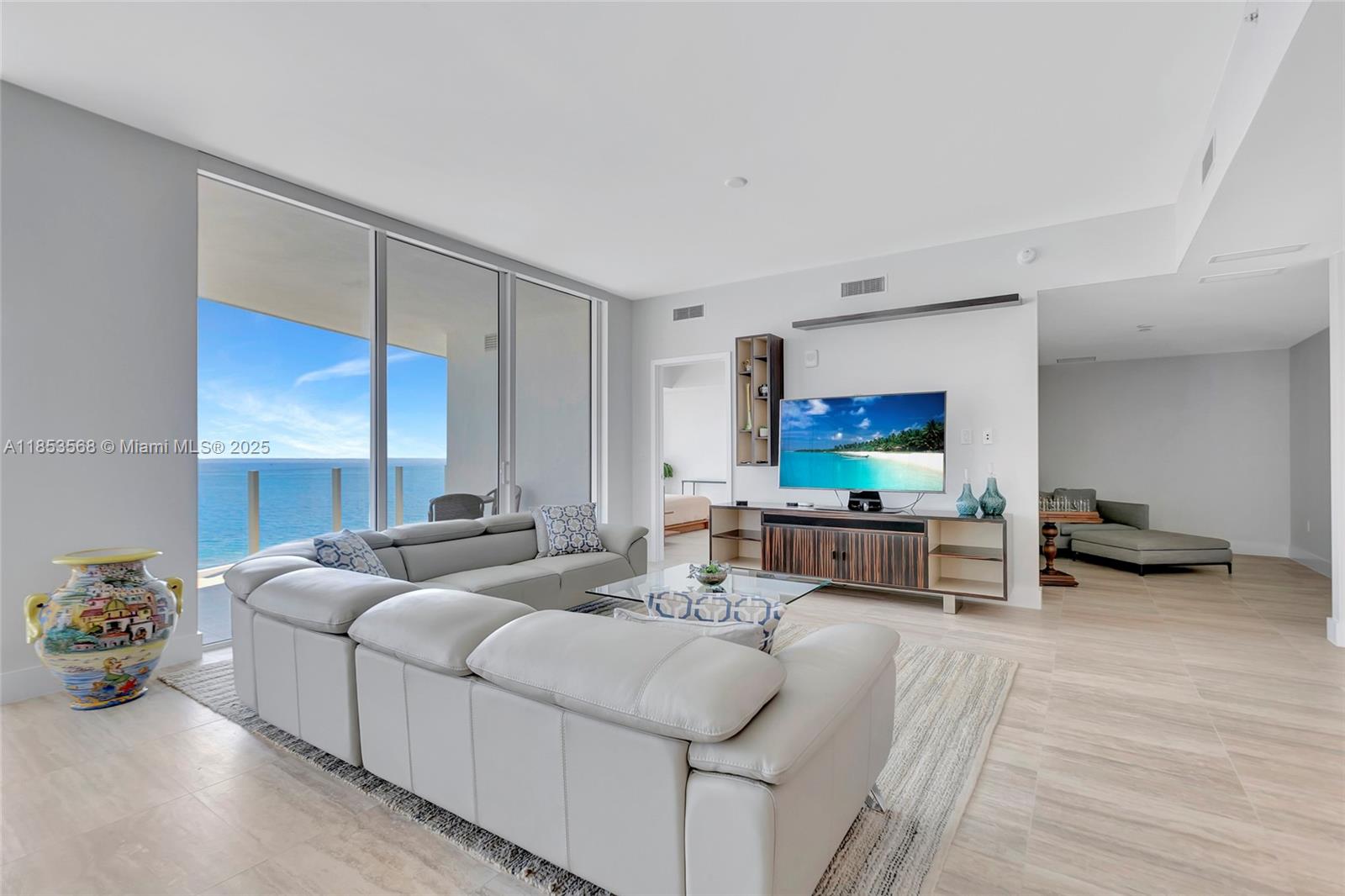 Four Seasons - Residential