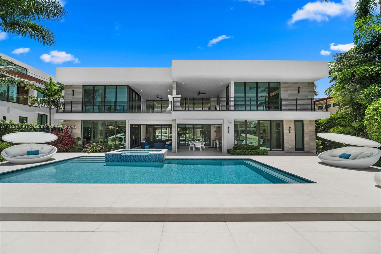 LUCILLE ISLAND - Residential