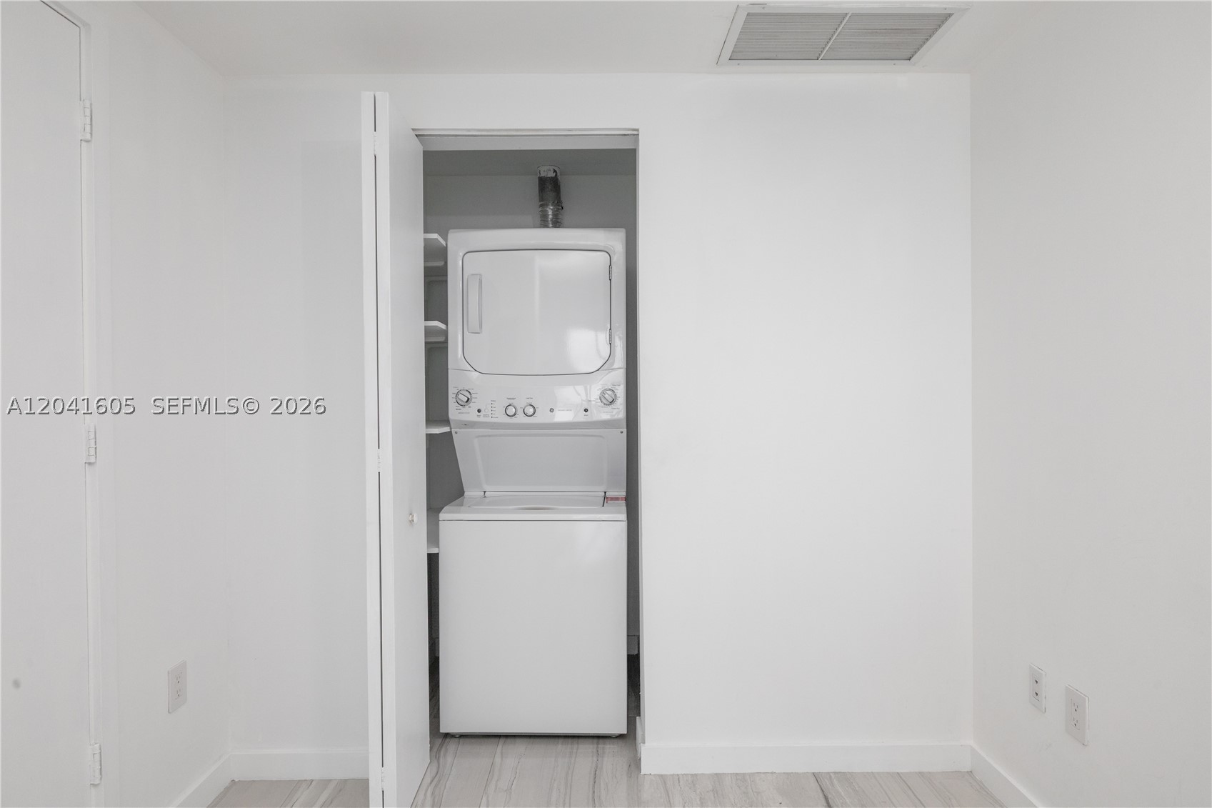 ONE PARAISO CONDO - Residential Lease