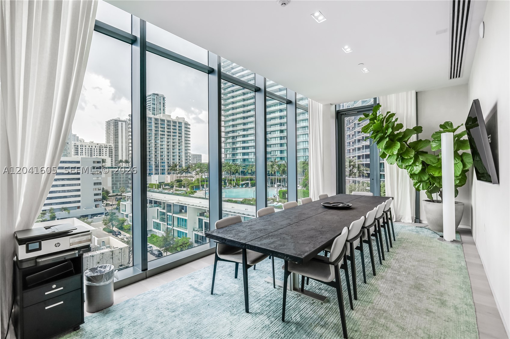 ONE PARAISO CONDO - Residential Lease