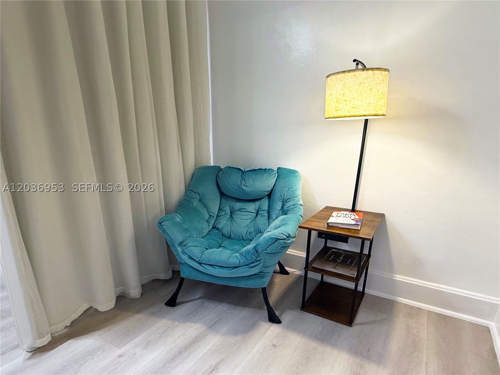 MENDOZA CONDO - Residential Lease