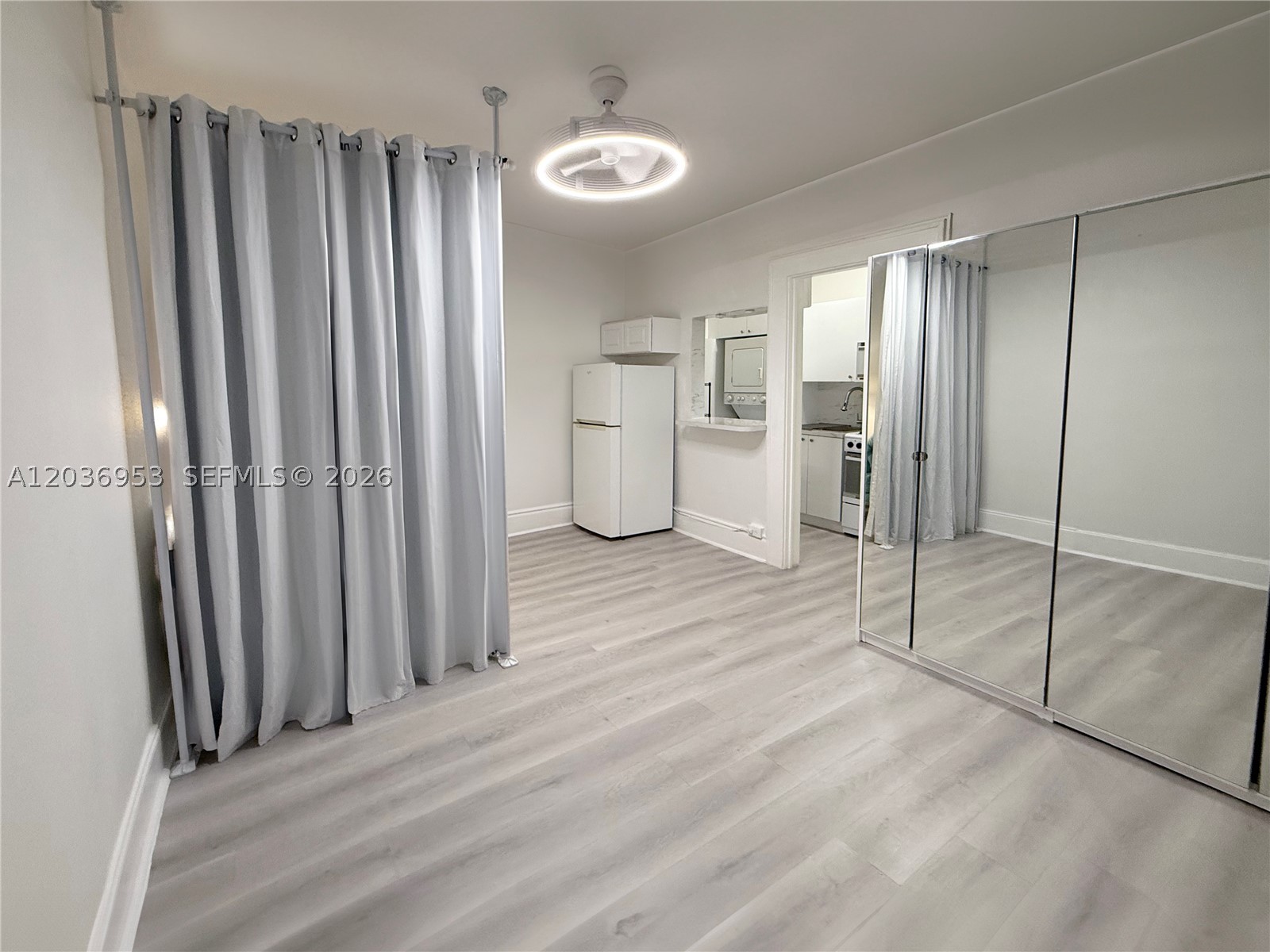 MENDOZA CONDO - Residential Lease