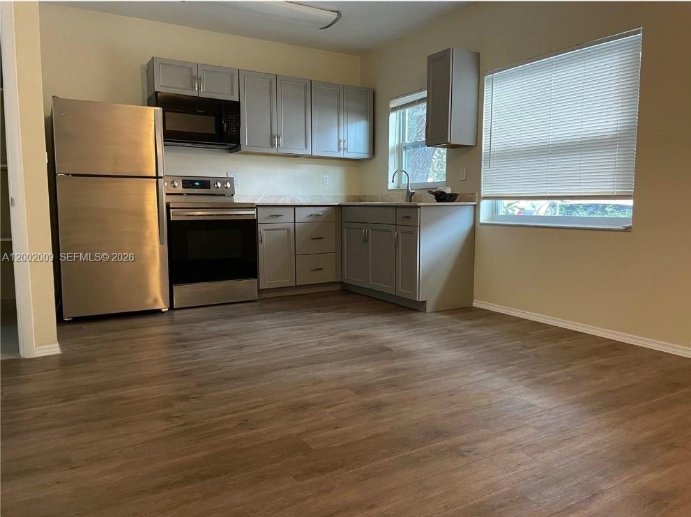 Large STUDIO east of US1 nicely remodeled. Large fenced in and private patio area. Just around the corner from golf course, Young Circle Park, restaurants, shops and more. 1 reserved car space. Safe area with great neighbors. All impact windows. Rent includes water, trash removal, sewer, landscaping. Credit and background report to apply.