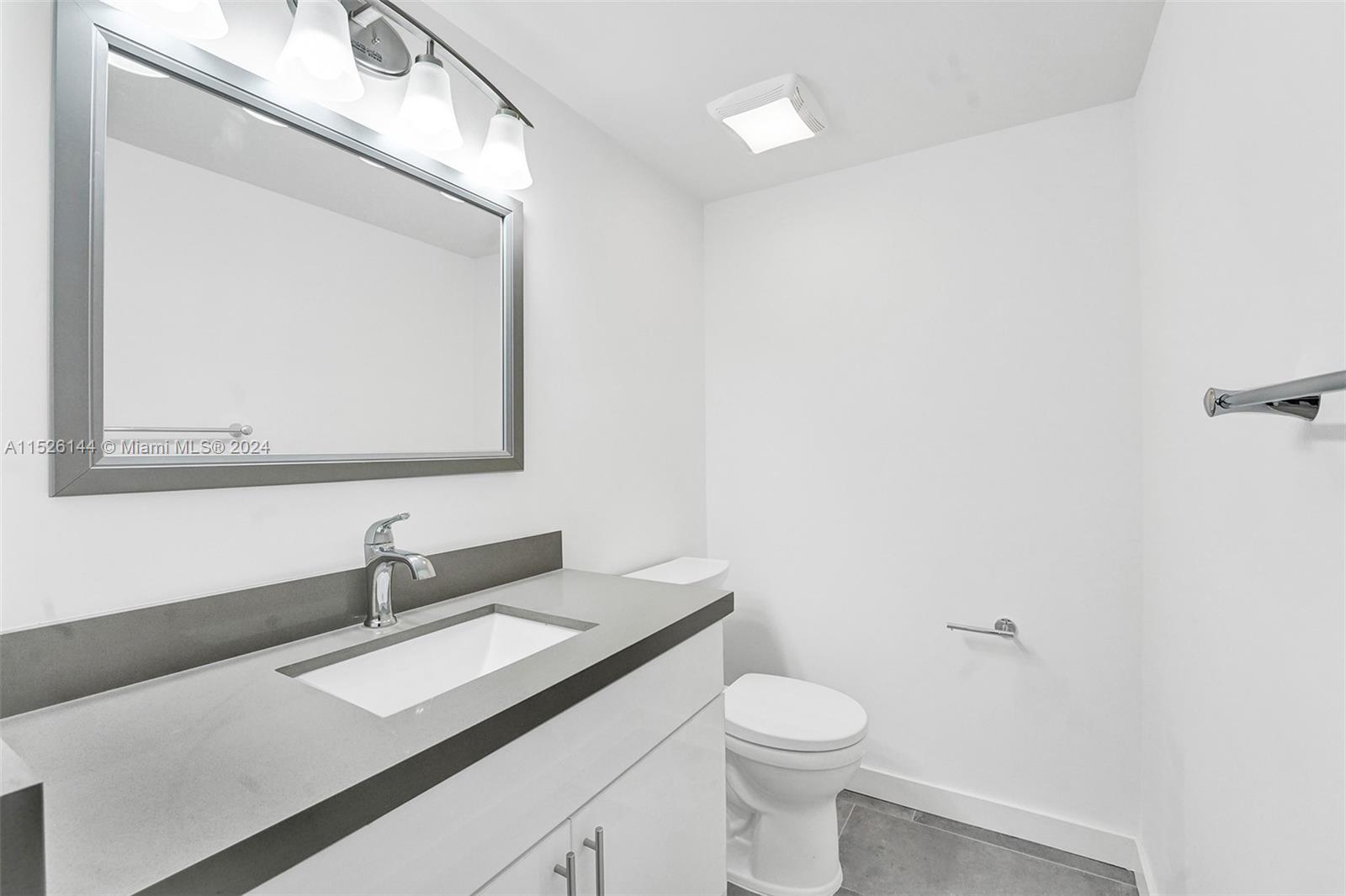 STANTON HOUSE CONDO - Residential