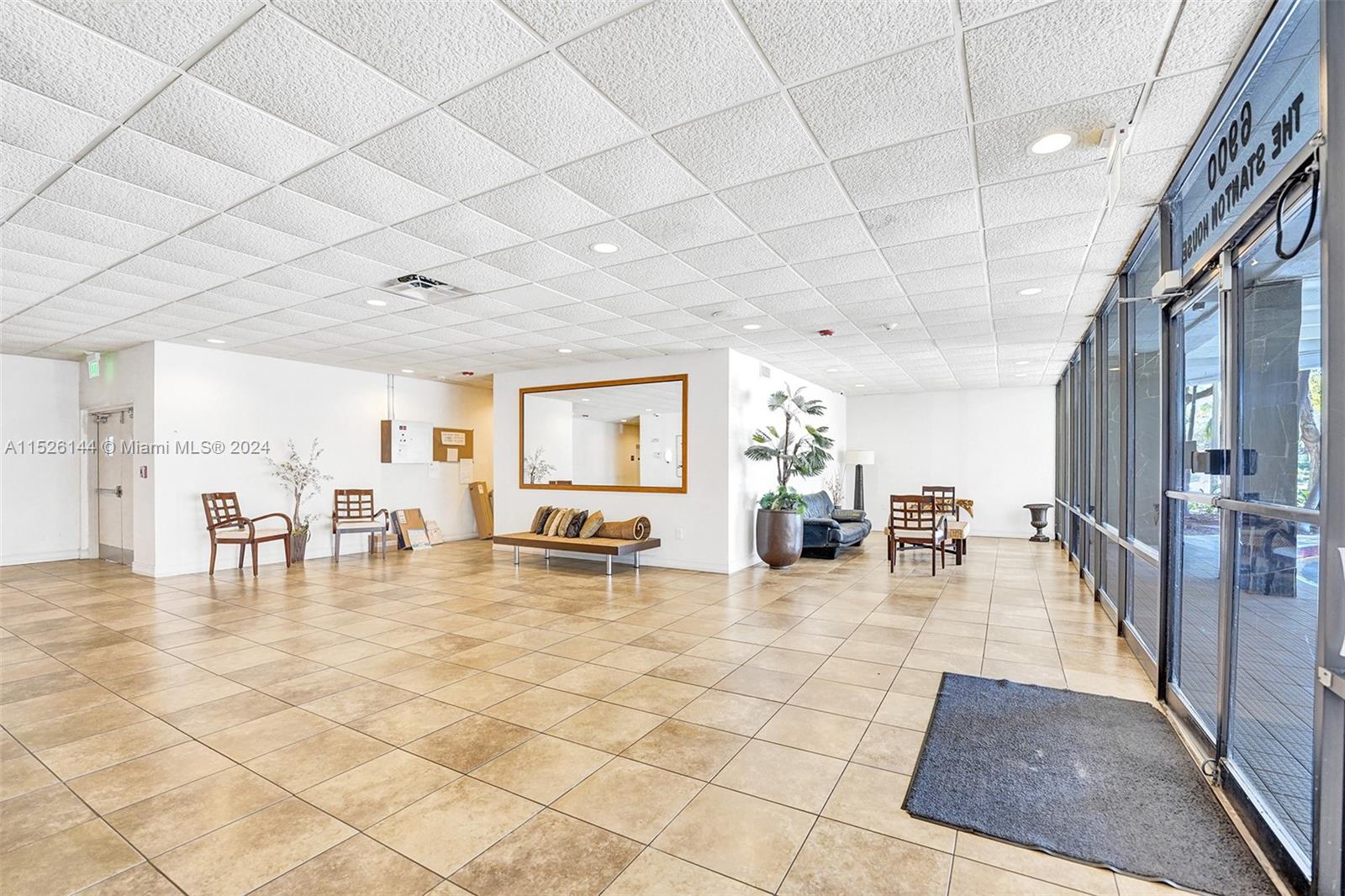 STANTON HOUSE CONDO - Residential