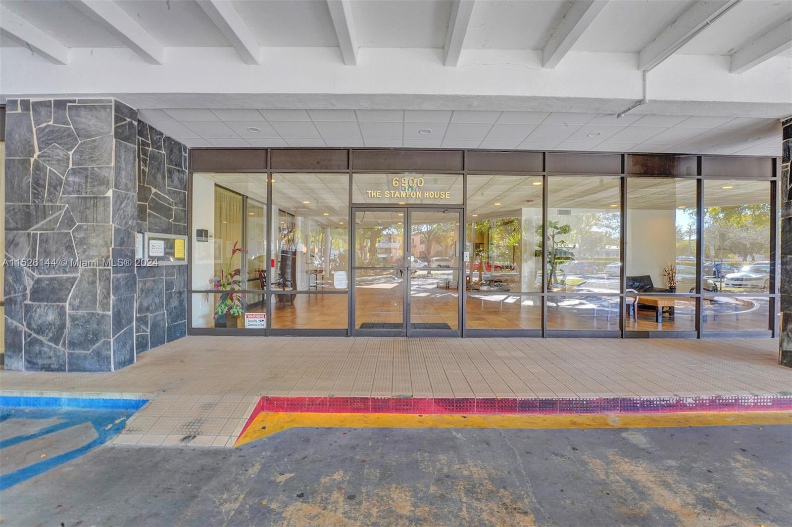 STANTON HOUSE CONDO - Residential