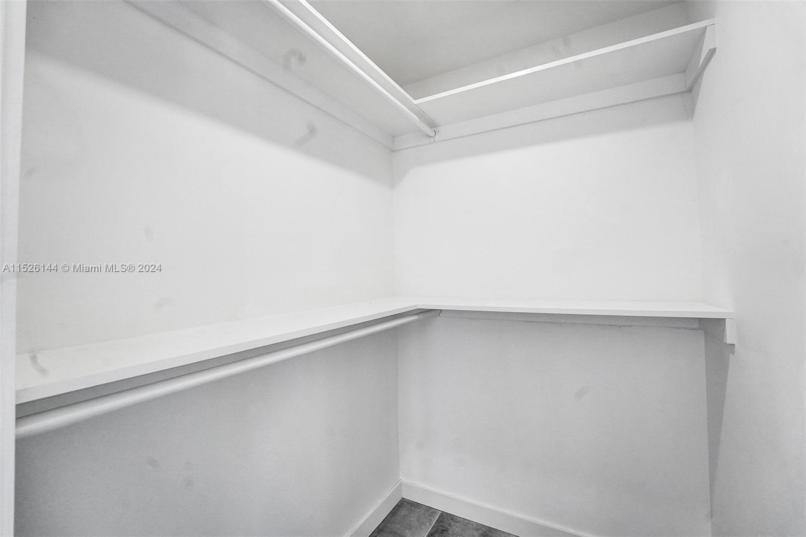 STANTON HOUSE CONDO - Residential