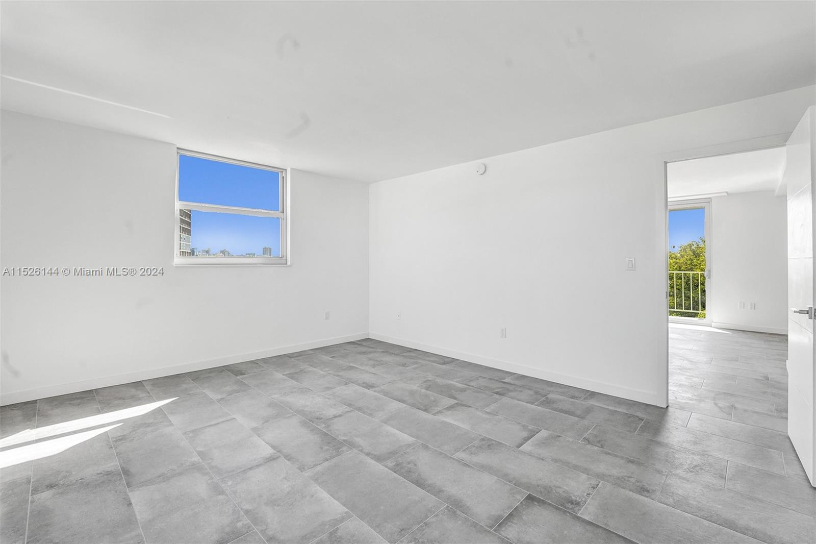 STANTON HOUSE CONDO - Residential