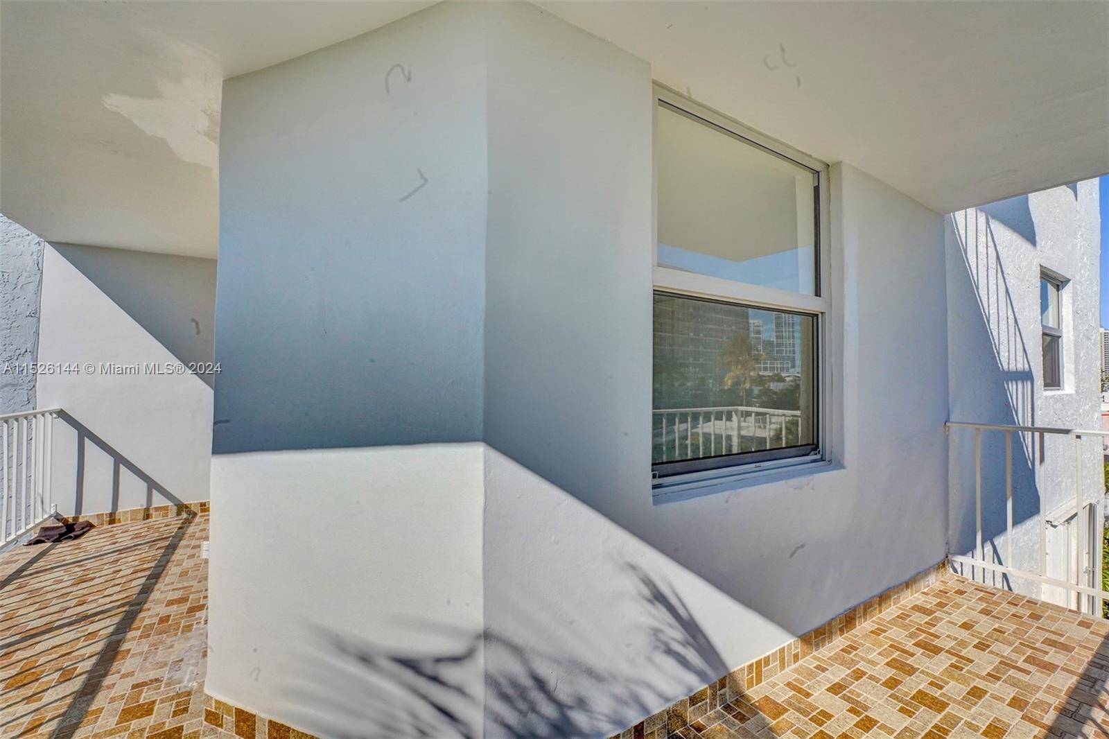 STANTON HOUSE CONDO - Residential