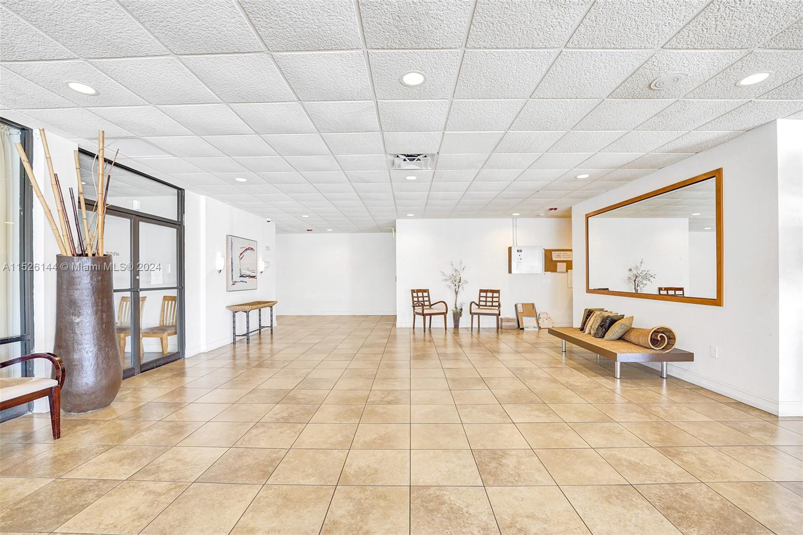 STANTON HOUSE CONDO - Residential
