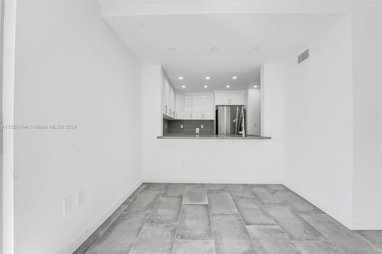 STANTON HOUSE CONDO - Residential