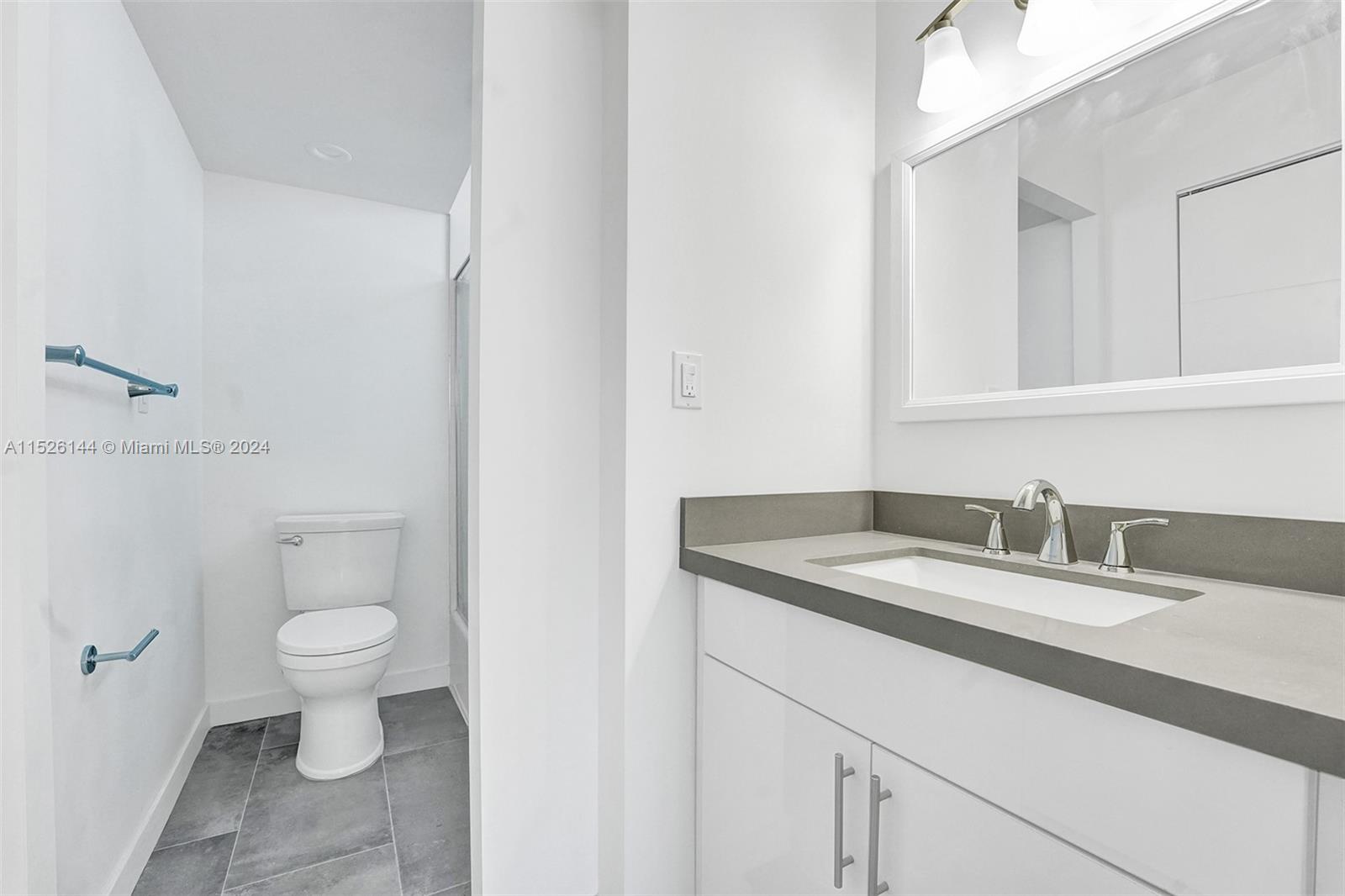 STANTON HOUSE CONDO - Residential