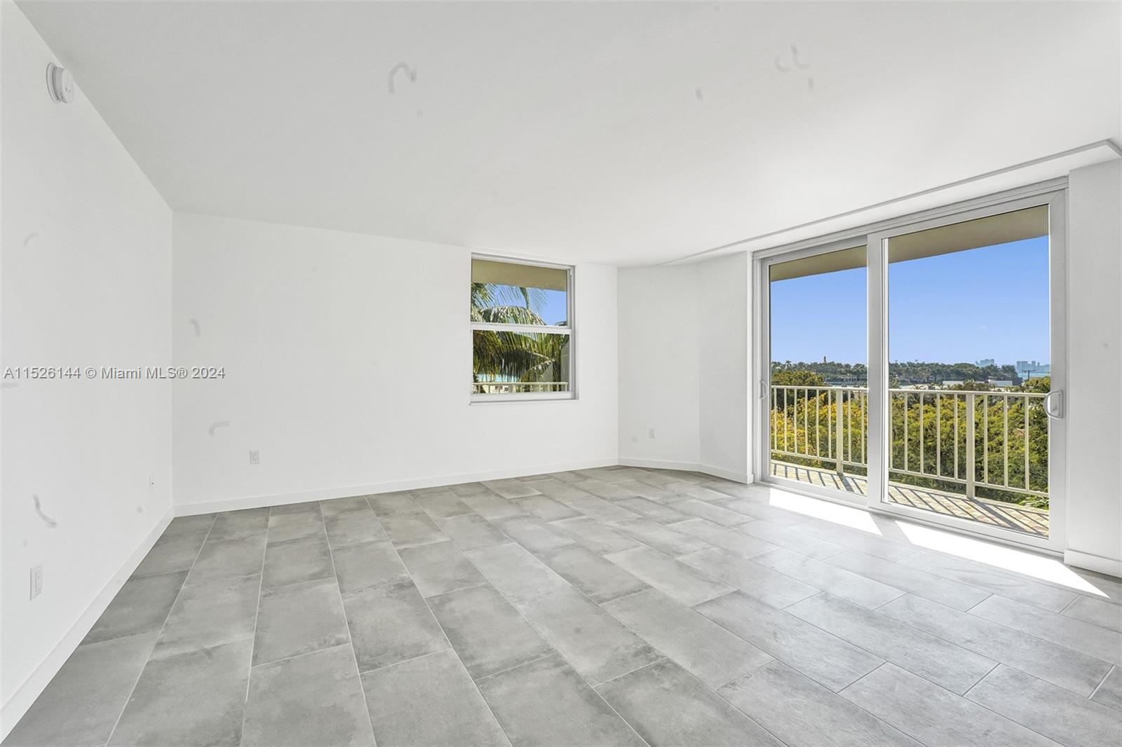 STANTON HOUSE CONDO - Residential