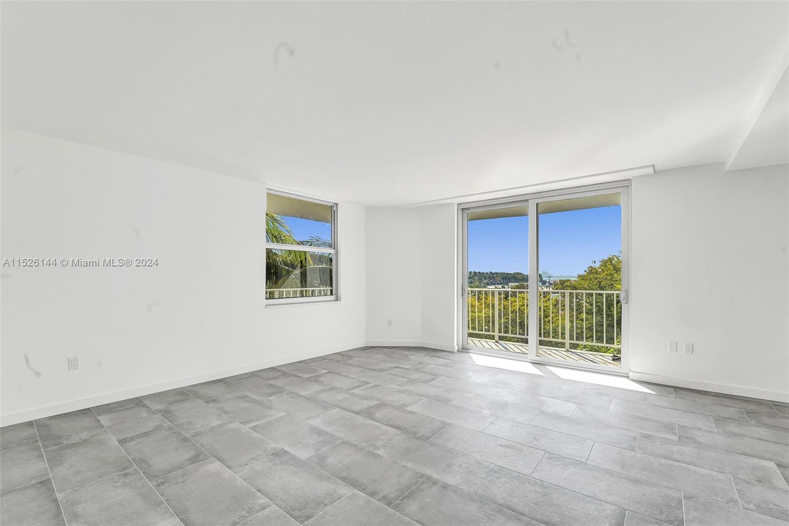 STANTON HOUSE CONDO - Residential