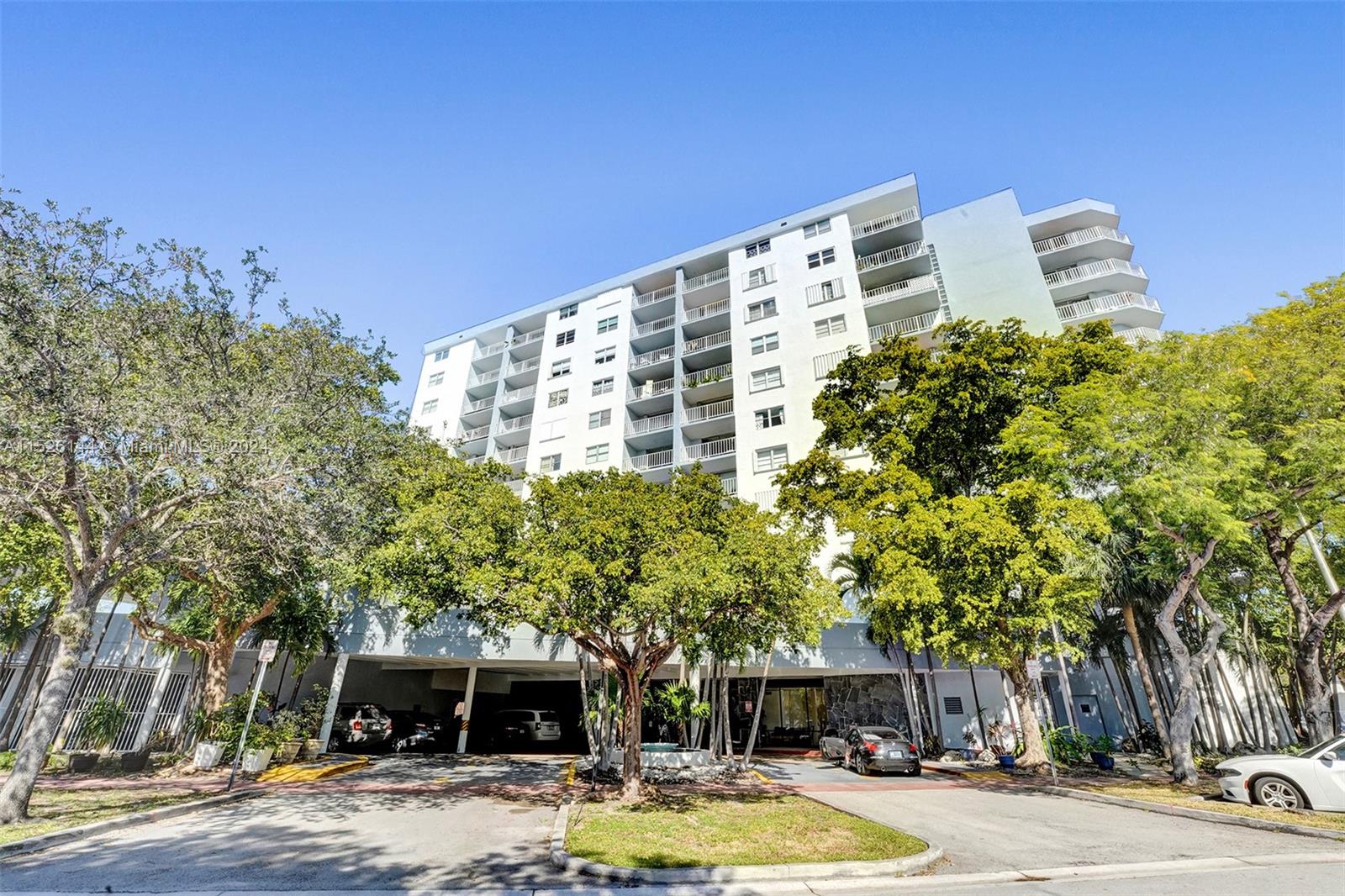 STANTON HOUSE CONDO - Residential