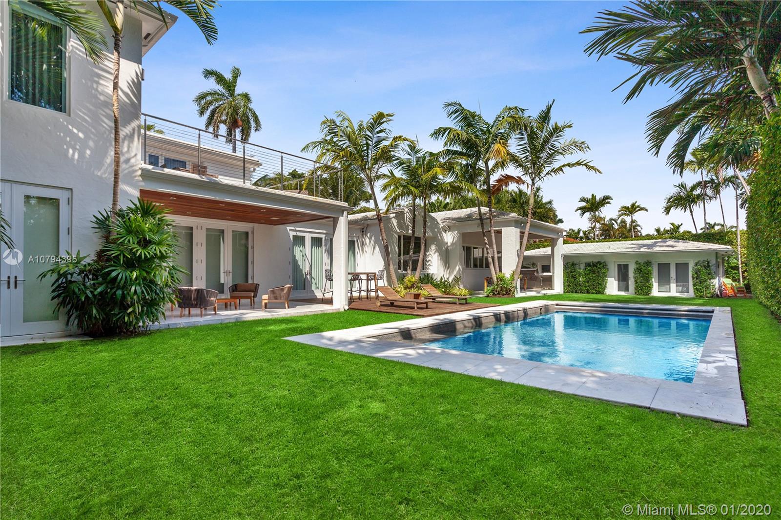 LA GORCE GOLF SUB - Residential
