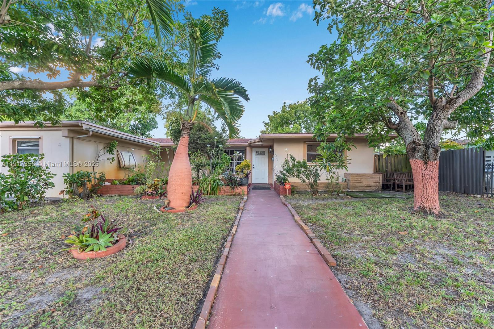 Just Reduced! Welcome home to this beautifully updated 3-bedroom, 1-bath main house—spacious, modern, and ready for immediate move-in. 

Please note: a separate efficiency located at the rear of the property is occupied by a tenant and has it's own private entrance, with no shared interior spaces.  Dogs NOT permitted due to property layout. Other pets may be considered on a case-by-case basis.  

The interior of the home features an extra-large eat-in kitchen with custom-built cabinetry, Corian countertops, and brand-new stainless steel appliances. Beautiful wood flooring runs throughout, and the home offers ample storage space with a functional and inviting layout.

Ideally situated just minutes from the beaches and approximately 3 miles from Las Olas Boulevard, Riverwalk/New River, the Broward Center for the Performing Arts, the historic Stranahan House Museum, the Museum of Discovery & Science, and more.

This well-maintained home is best suited for tenants who value privacy, location, and a thoughtfully maintained living space. A must-see.

***Please see Broker remarks for what is needed******