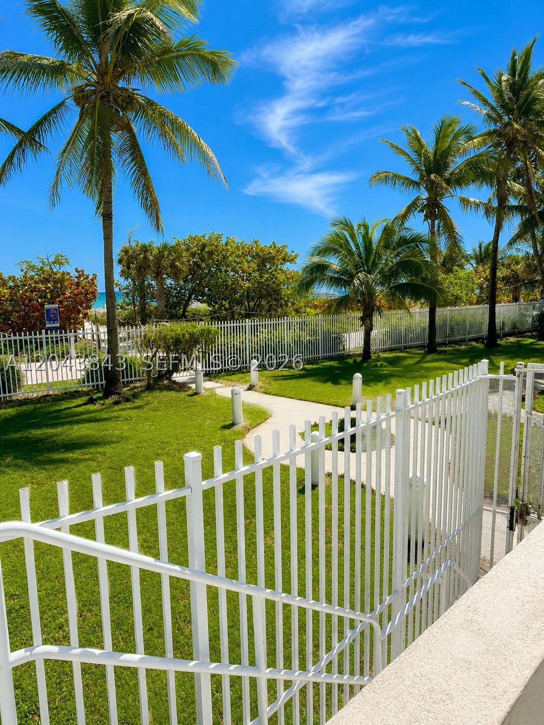 IMPERIAL HOUSE CONDO - Residential Lease