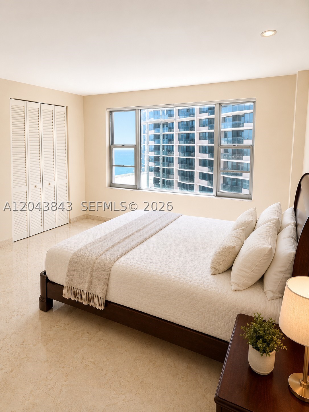 IMPERIAL HOUSE CONDO - Residential Lease