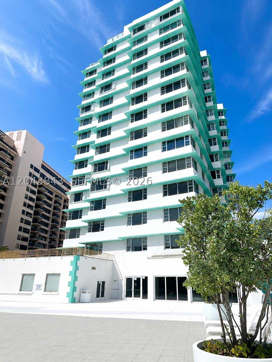 IMPERIAL HOUSE CONDO - Residential Lease
