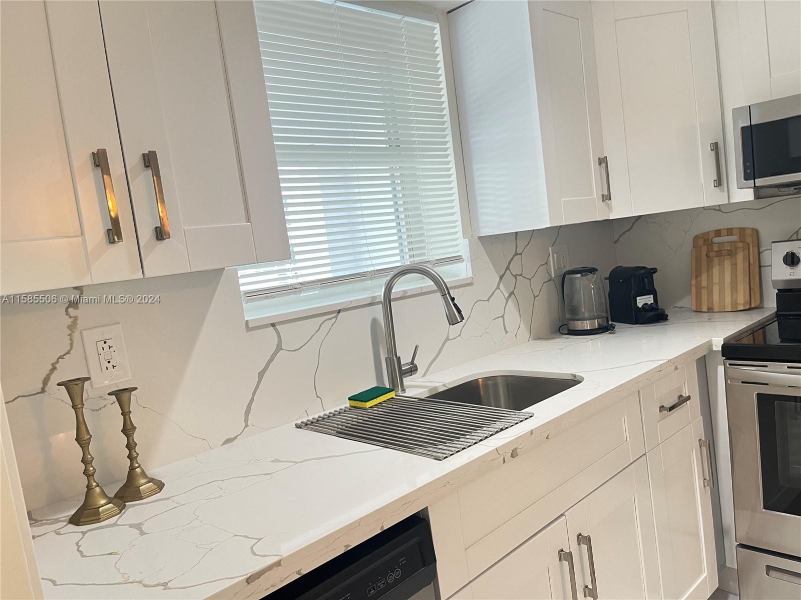 LE FRONTENAC CONDO - Residential