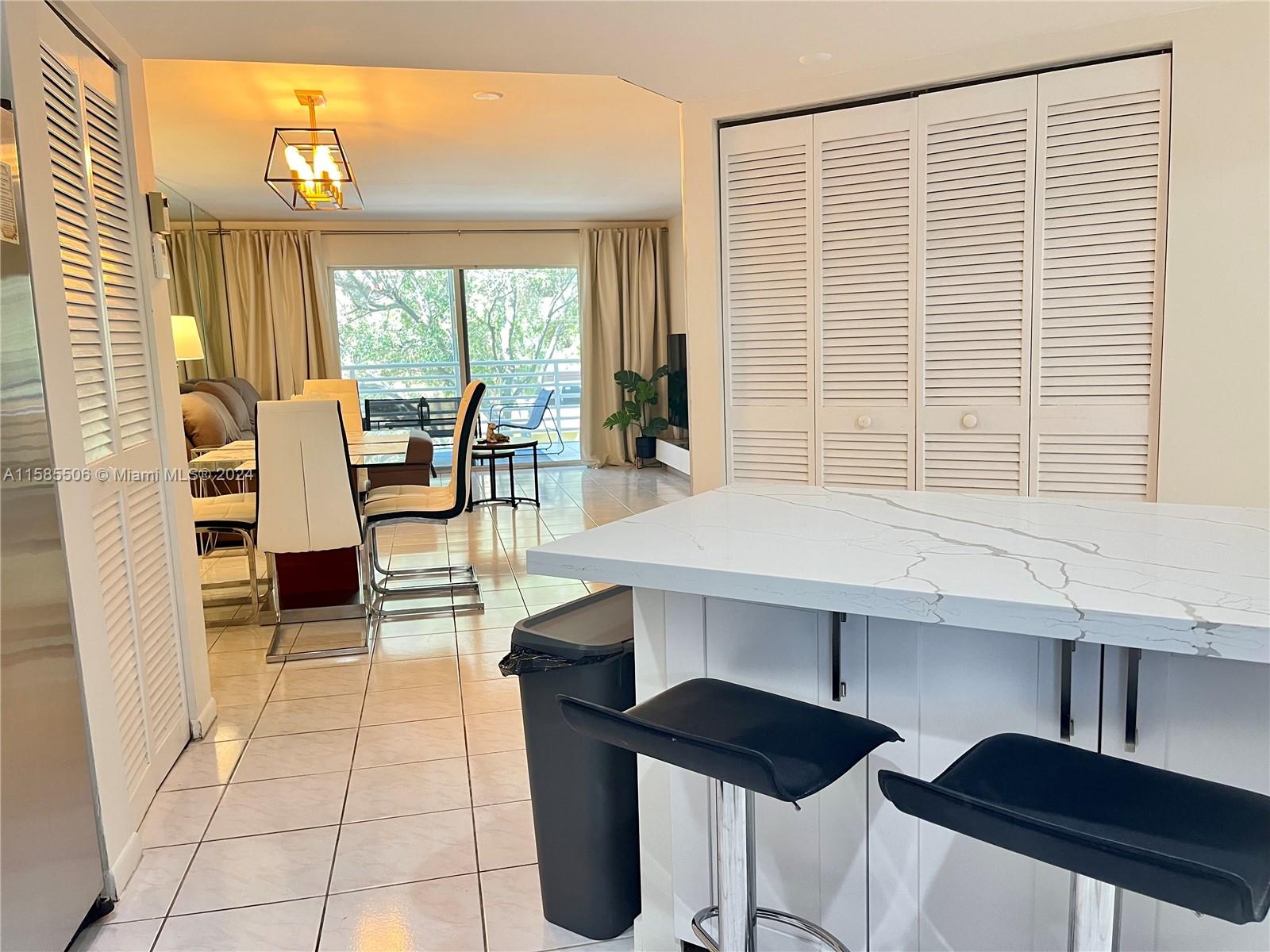 LE FRONTENAC CONDO - Residential